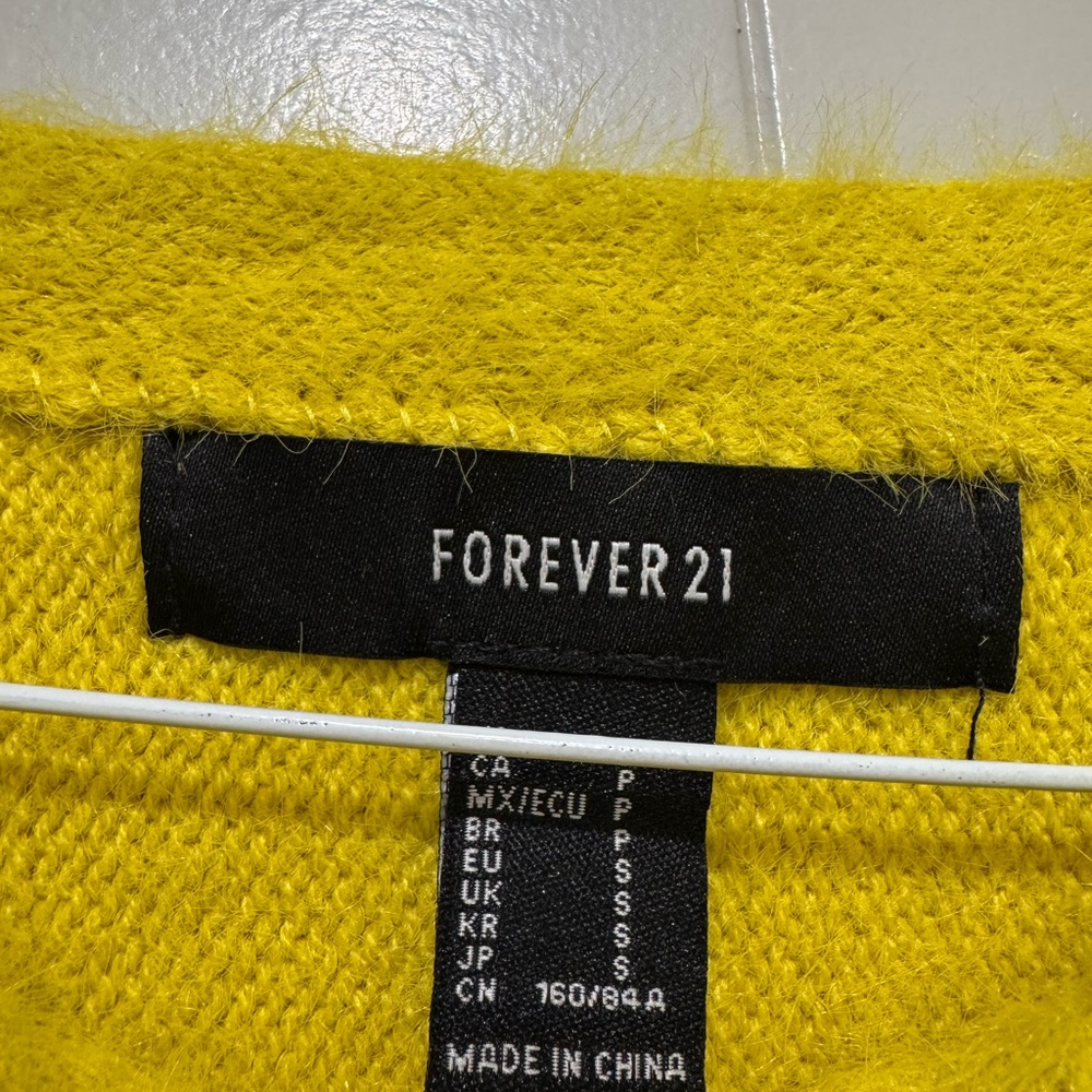 Forever 21 Citron Yellow Knit Sweater Women’s Small NWT Long Sleeve Pullover Top - Picture 5 of 7